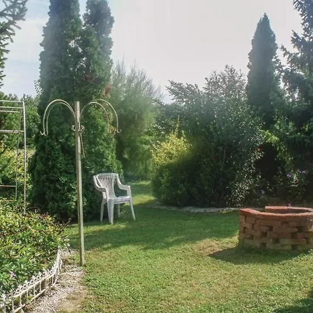Awesome In W Outdoor Swimming Pool And 2 Bedrooms Apartment Balatonlelle